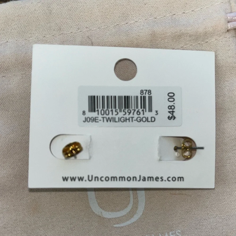 Uncommon James Huggies - Picture 3 of 3